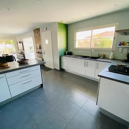 Biscaraibes بيسكاروس